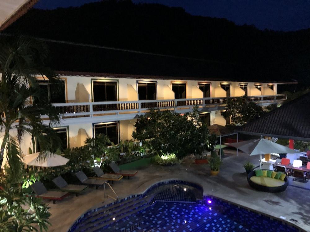 Tropical Palm Feriested Koh Samui